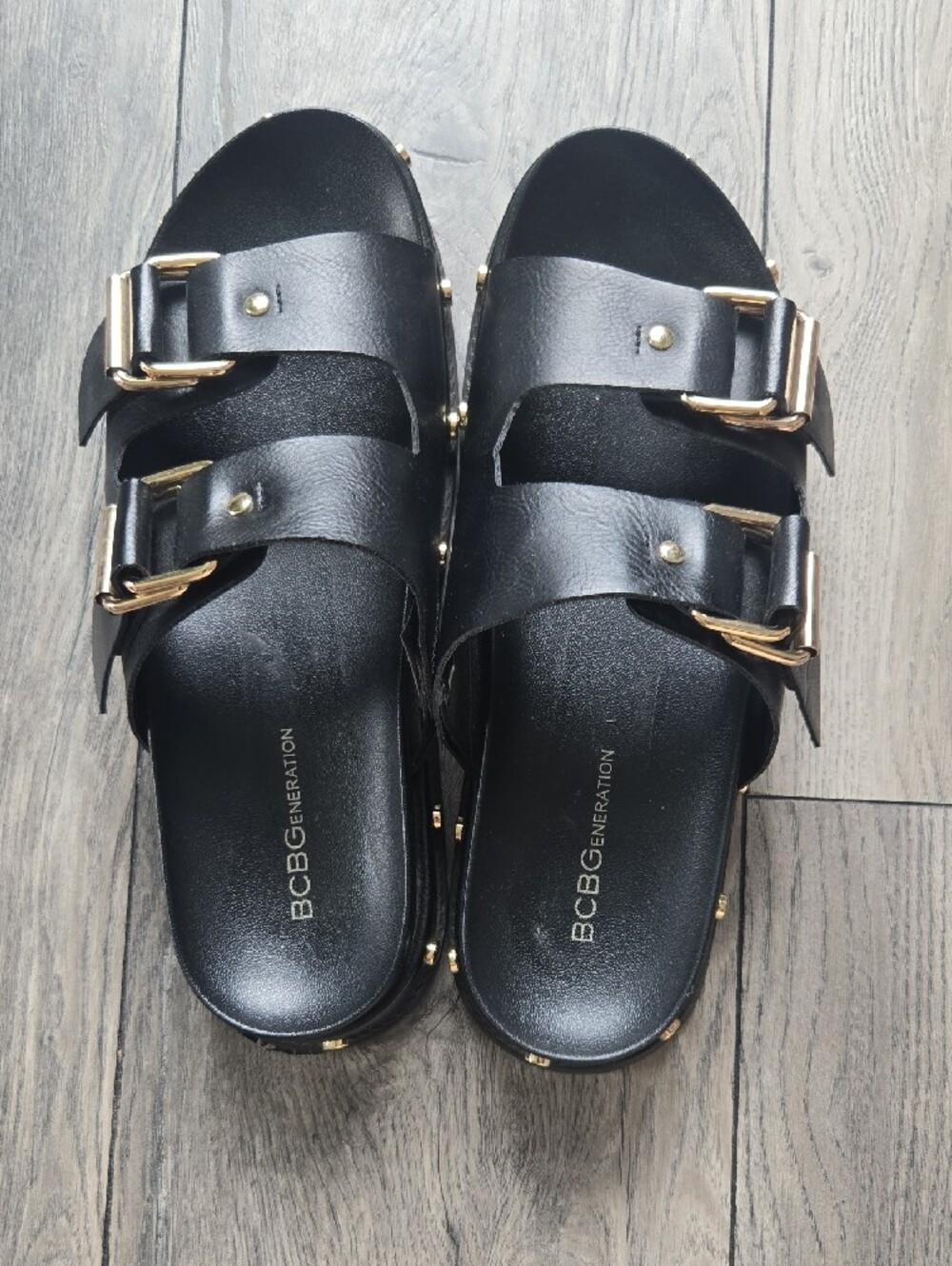 BCBGeneration Bamba Platform Sandal Black And Gold - Picture 7 of 9